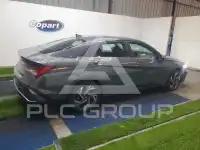 2025 Hyundai Elantra photo