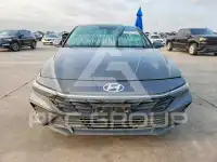 2025 Hyundai Elantra фото