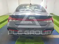 2025 Hyundai Elantra photo