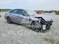 2025 Hyundai Elantra photo