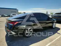 2025 Hyundai Elantra фото