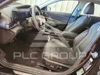 2025 Hyundai Elantra photo