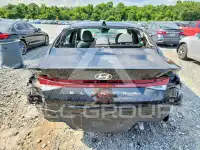 2025 Hyundai Elantra фото