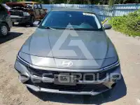 2025 Hyundai Elantra фото