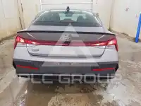 2025 Hyundai Elantra photo