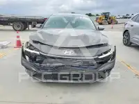 2025 Hyundai Elantra фото