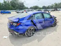 2025 Hyundai Elantra фото