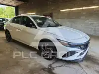 2025 Hyundai Elantra фото
