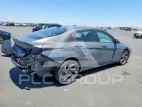 2025 Hyundai Elantra фото