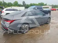 2025 Hyundai Elantra фото