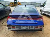 2025 Hyundai Elantra фото
