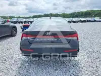 2025 Hyundai Elantra фото