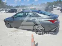 2025 Hyundai Elantra фото