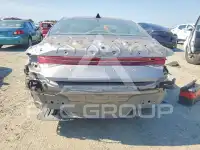 2025 Hyundai Elantra фото