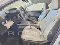 2025 Hyundai Elantra фото