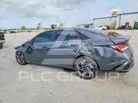 2025 Hyundai Elantra фото