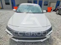 2025 Hyundai Elantra фото