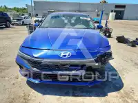 2025 Hyundai Elantra фото