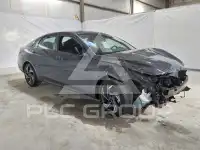 2025 Hyundai Elantra фото