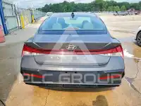 2025 Hyundai Elantra photo