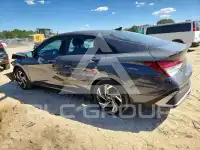 2025 Hyundai Elantra photo