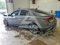 2025 Hyundai Elantra фото