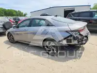 2025 Hyundai Elantra фото