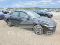 2025 Hyundai Elantra photo