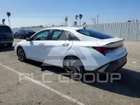 2025 Hyundai Elantra фото
