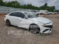2025 Hyundai Elantra фото
