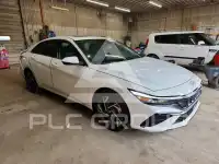 2025 Hyundai Elantra фото