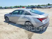 2025 Hyundai Elantra фото