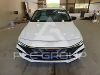 2025 Hyundai Elantra фото