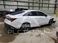 2025 Hyundai Elantra фото