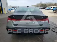 2025 Hyundai Elantra фото