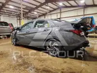 2025 Hyundai Elantra фото