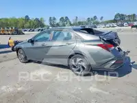 2025 Hyundai Elantra фото