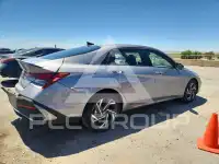 2025 Hyundai Elantra фото