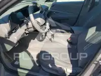2025 Hyundai Elantra фото