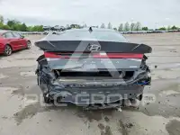 2025 Hyundai Elantra фото