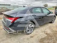 2025 Hyundai Elantra фото