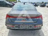 2025 Hyundai Elantra фото