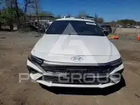 2025 Hyundai Elantra фото
