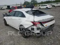 2025 Hyundai Elantra photo