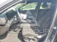 2025 Hyundai Elantra photo