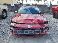 2025 Hyundai Elantra фото