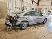 2025 Hyundai Elantra фото