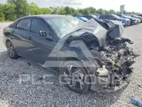 2025 Hyundai Elantra photo