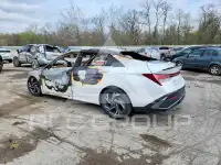 2025 Hyundai Elantra фото