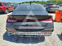 2025 Hyundai Elantra фото